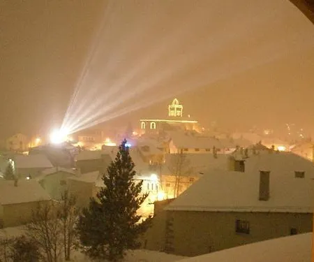 伊托勒杜伯杰酒店 4*